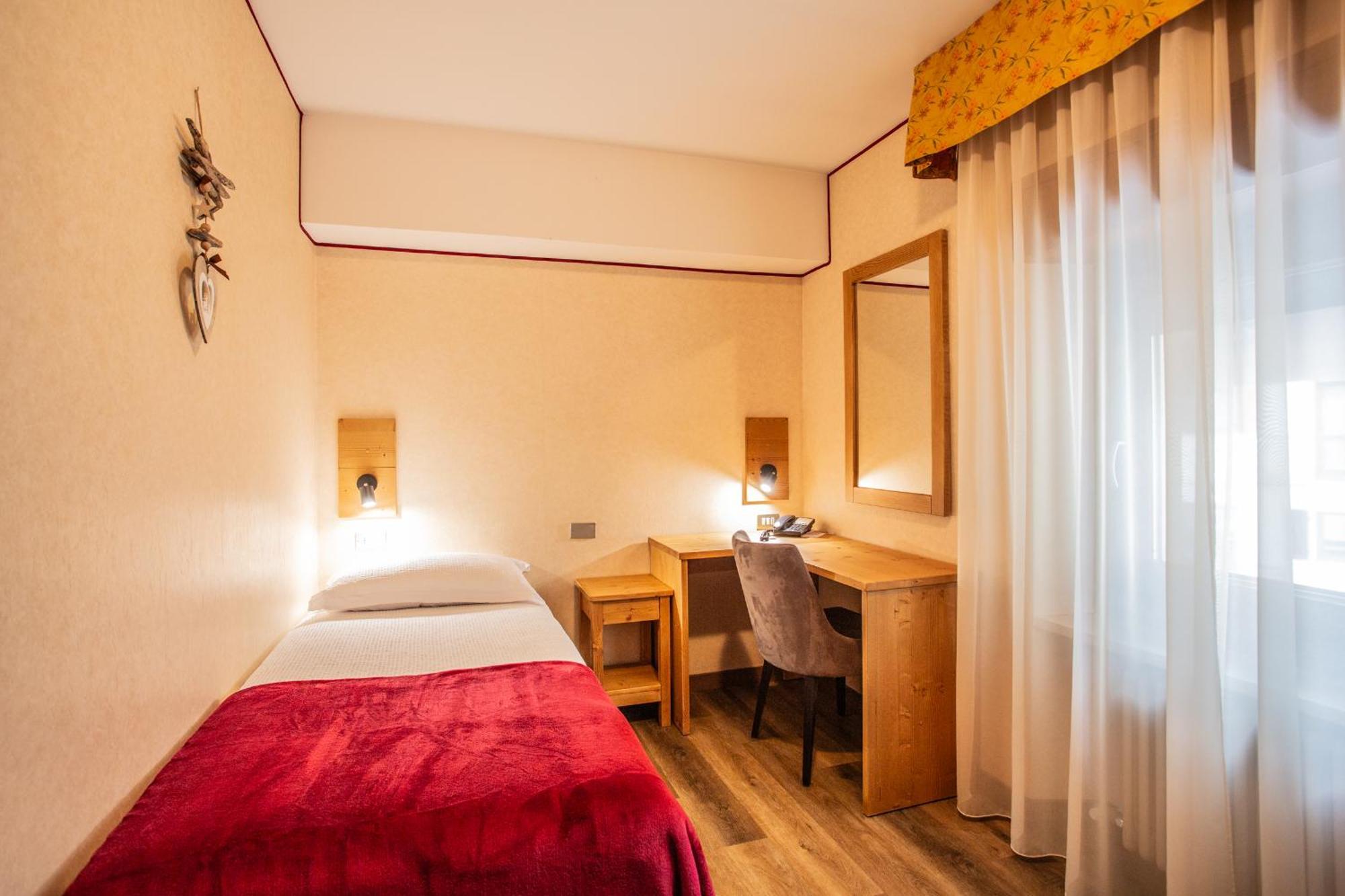 Hotel Bijou Вальтурнанш Экстерьер фото